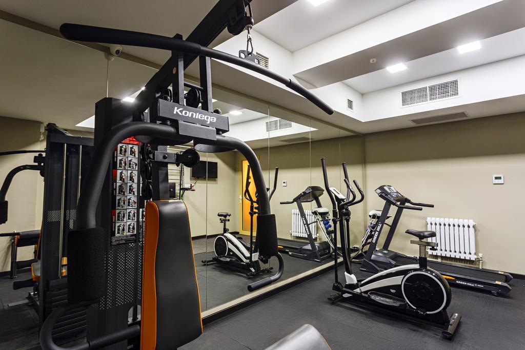 בישקק Solutel Hotel מראה חיצוני תמונה