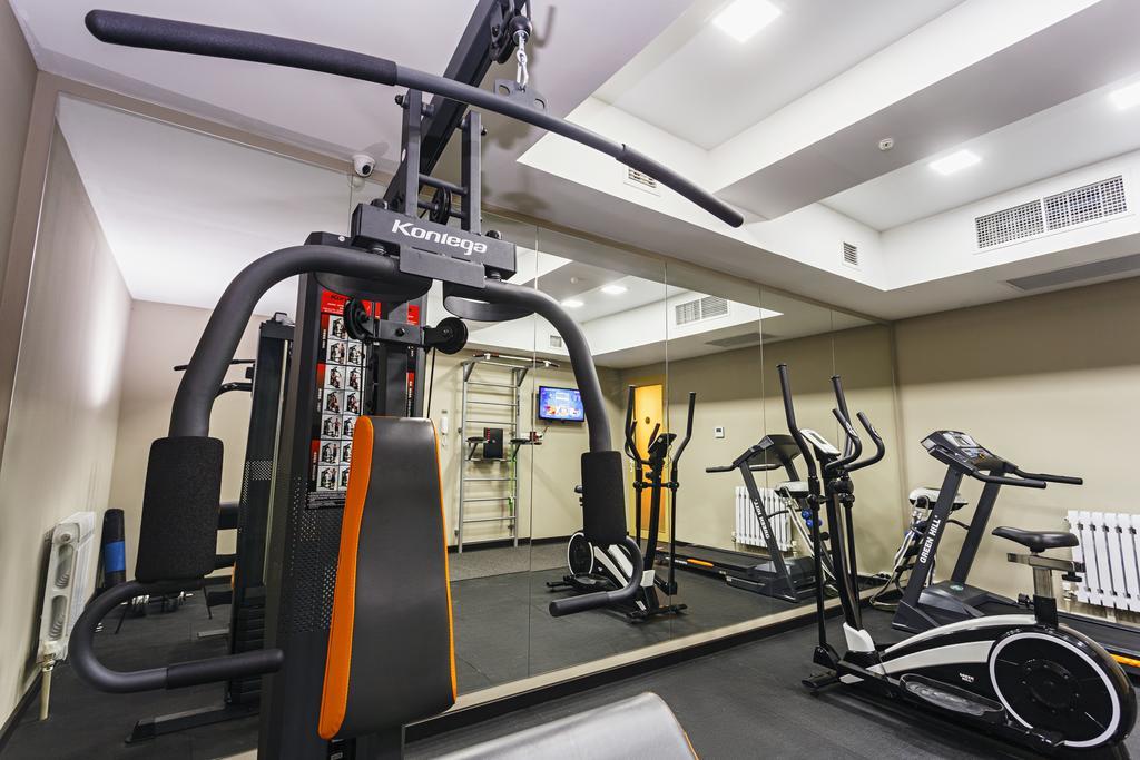 בישקק Solutel Hotel מראה חיצוני תמונה